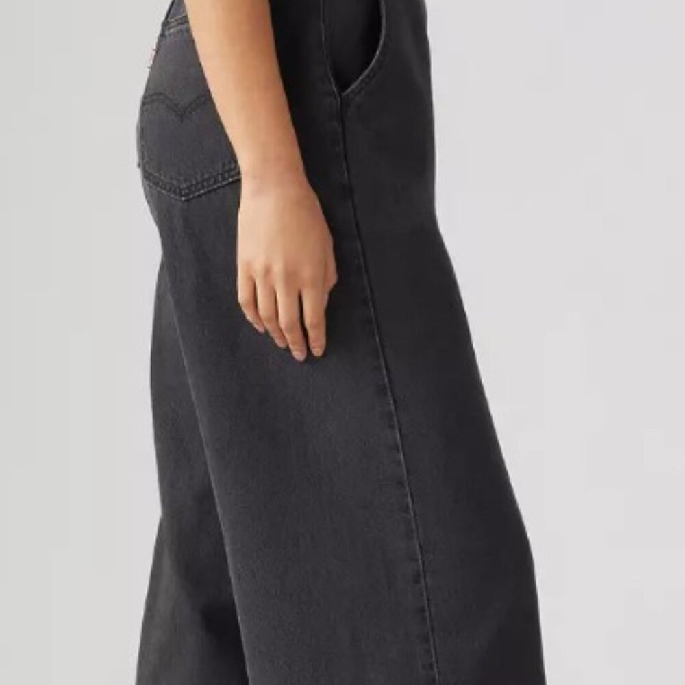 Levi's - Picture 7 of 11
